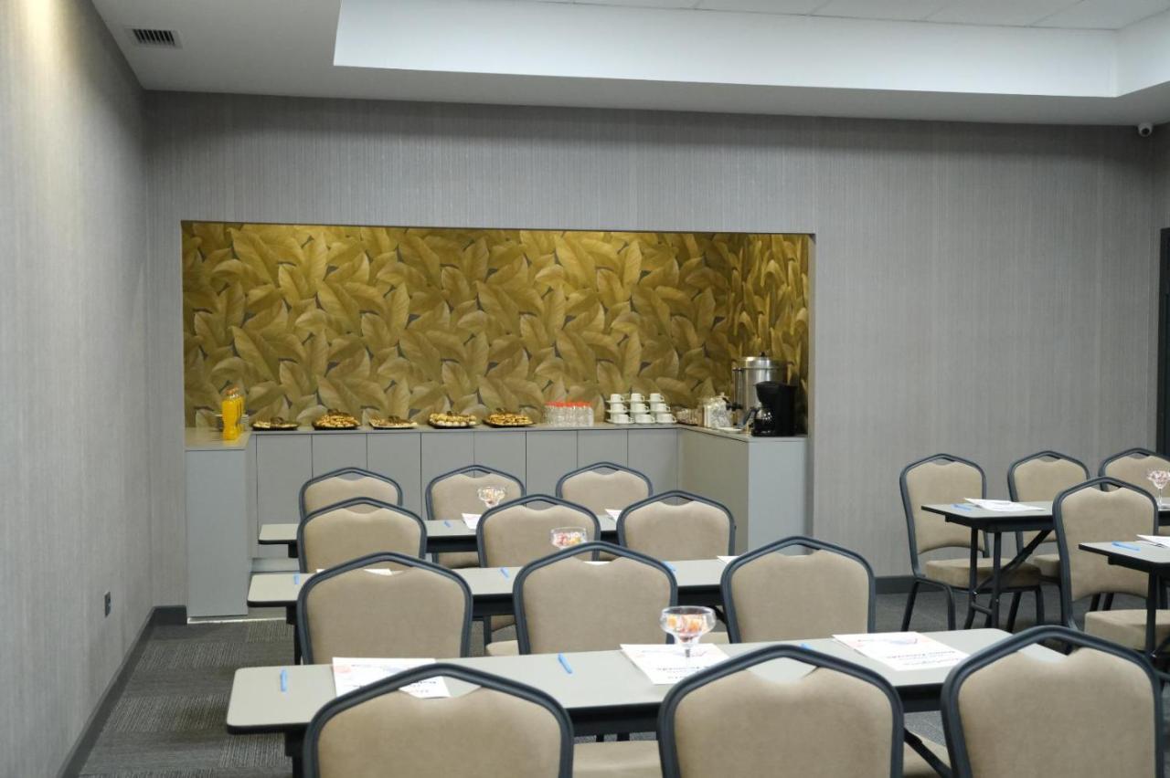Ucar Royal Hotel Ve Konferans Salonu Ağva Eksteriør bilde